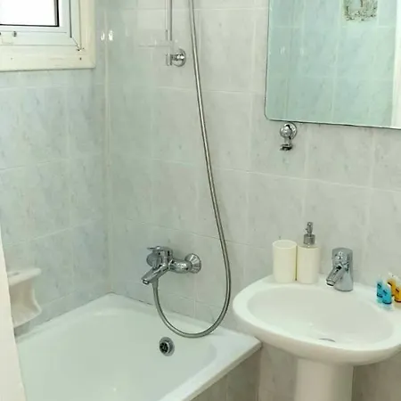 Апартаменты 104 Frixos Roula Court Ларнака