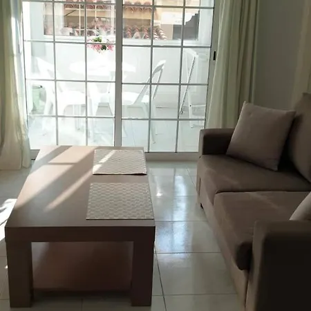 104 Frixos Roula Court Lägenhet Larnaca